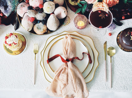 Jewel-tone festive holiday party ideas