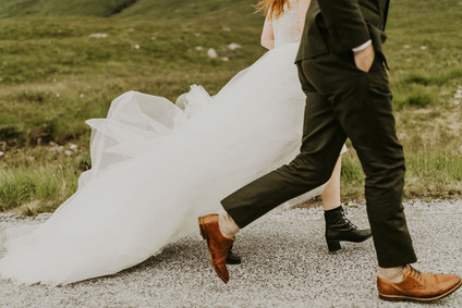 Charming indie Scottish Isle wedding