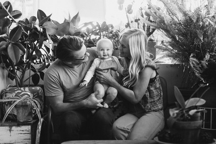 golden hour family photos in Playa Del Rey by Nicki Sebastian