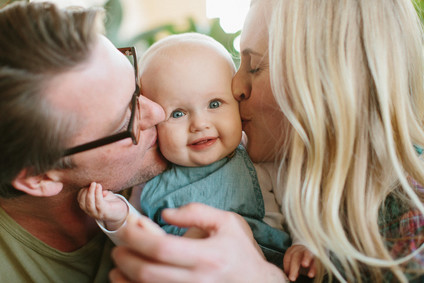 golden hour family photos in Playa Del Rey by Nicki Sebastian