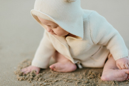 golden hour family photos in Playa Del Rey by Nicki Sebastian