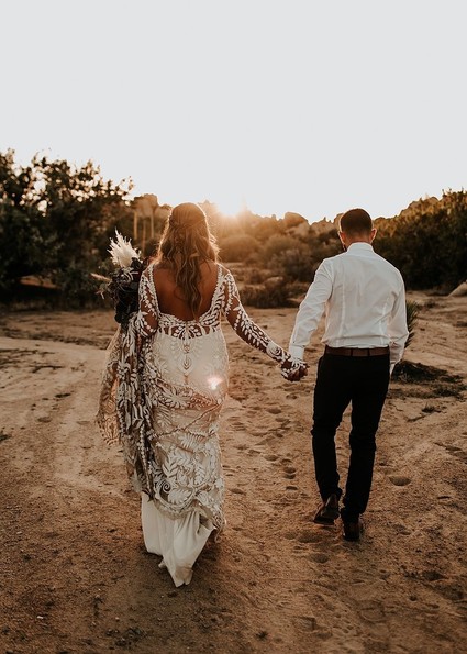 Bohemian road trip elopement ideas in Joshua Tree