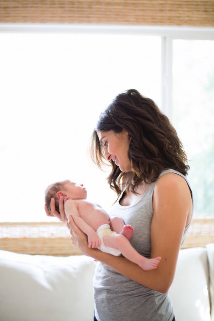 Casual Echo Park newborn photos by Amanda Gallant