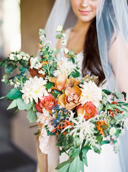 romantic fall bridal bouquet