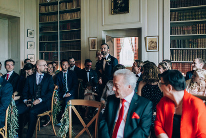 Intimate winter wedding at Chateau de Montplaisant in France