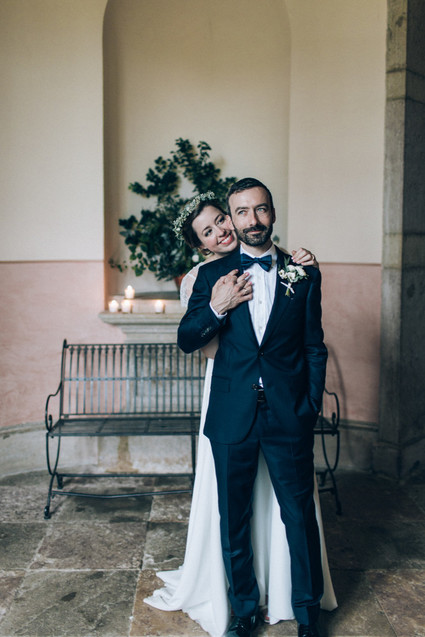 Intimate winter wedding at Chateau de Montplaisant in France