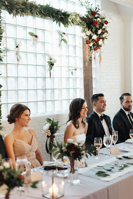 Modern winter Chicago wedding at the Chicago Athletic Association