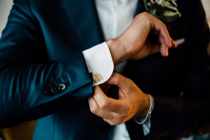 Winter same sex elopement in Veneto Italy