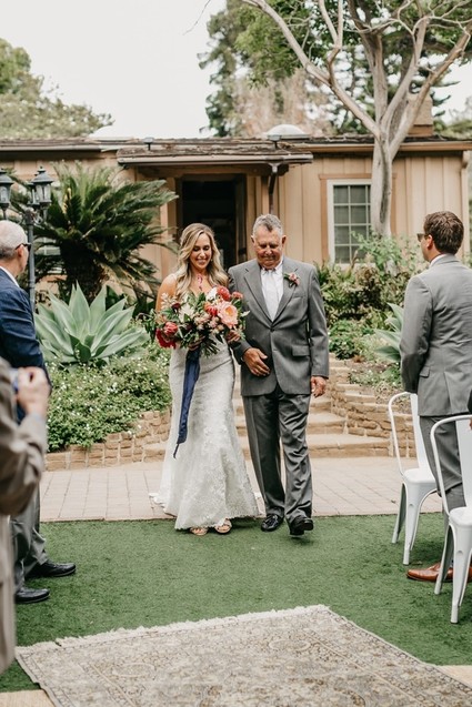 Modern tropical wedding at the San Diego Botanic Garden