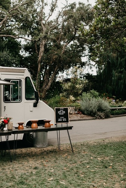 Modern tropical wedding at the San Diego Botanic Garden