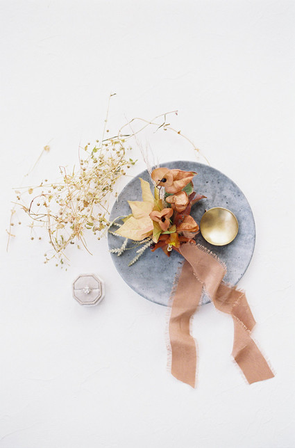 Modern minimal fall wedding inspiration in a loft