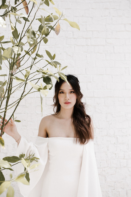 Off shoulder wedding gown