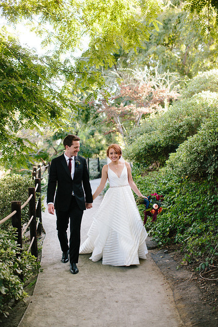 modern fall garden wedding