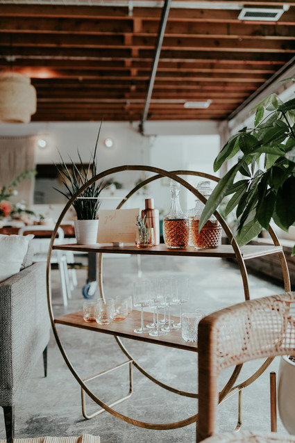 Crafts and cocktails workshop at Union/Pine Inspiration