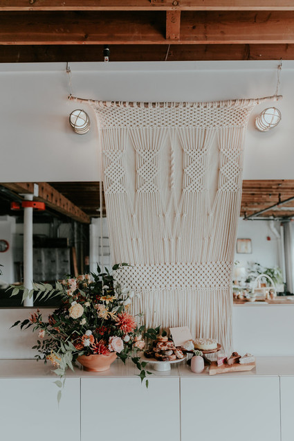 Crafts and cocktails workshop at Union/Pine Inspiration