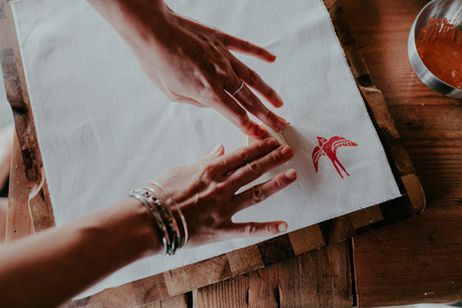 Crafts and cocktails workshop at Union/Pine Inspiration