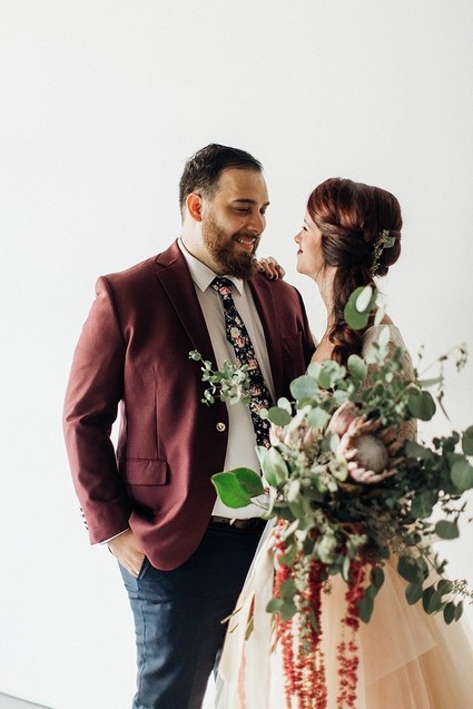 DIY warehouse wedding at Six Hundred King in Jacksonville