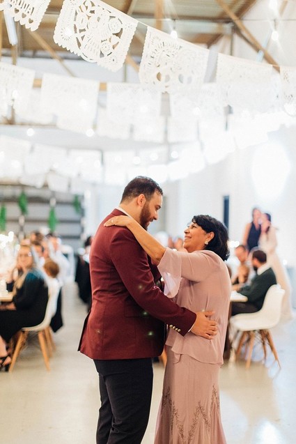 DIY warehouse wedding at Six Hundred King in Jacksonville Inspiration