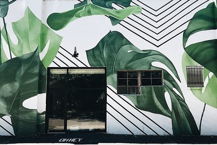 DIY warehouse wedding at Six Hundred King in Jacksonville