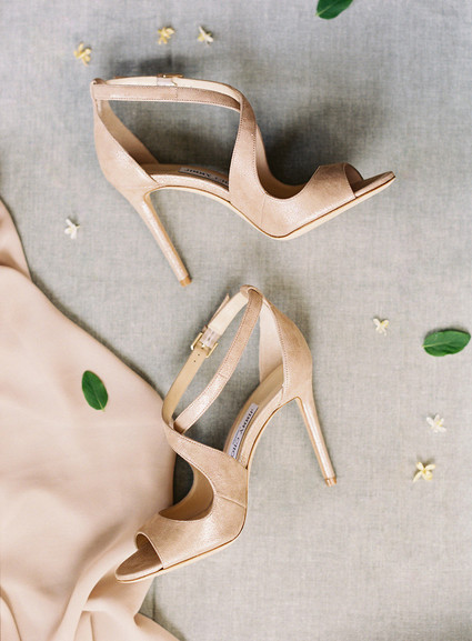 Elegant spring wedding ideas at Graydon Hall in Toronto