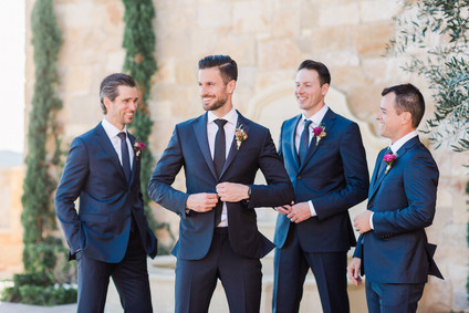 Romantic bright California wedding at Malibu Rocky Oaks Inspiration