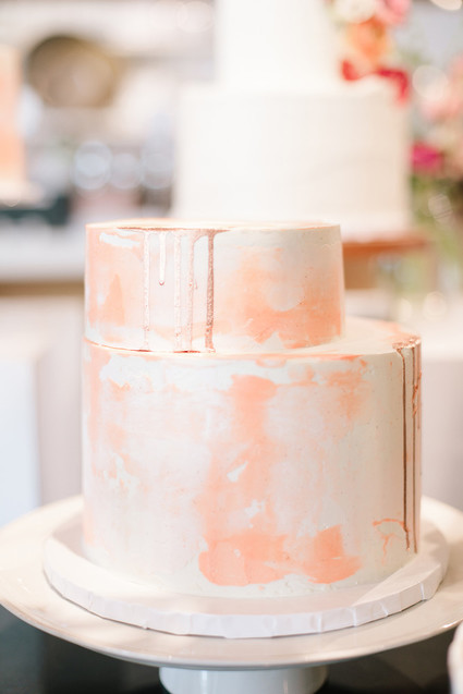 Modern wedding cake