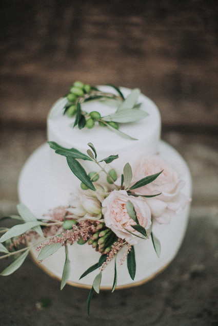 Romantic old world destination wedding in Tuscany