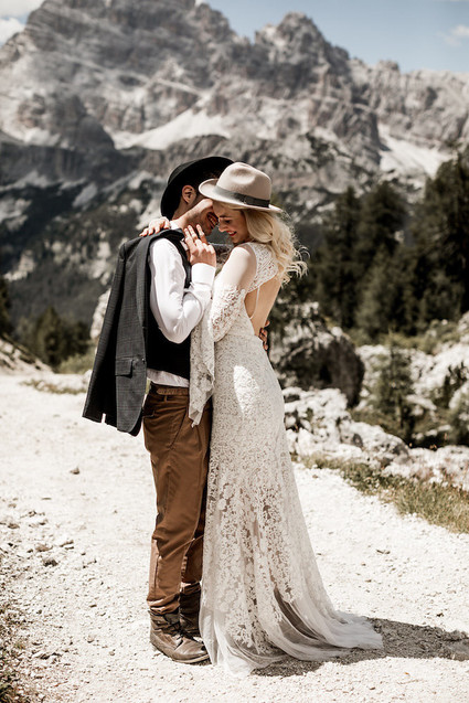 Italian mountain elopement in the Dolomites Inspiration