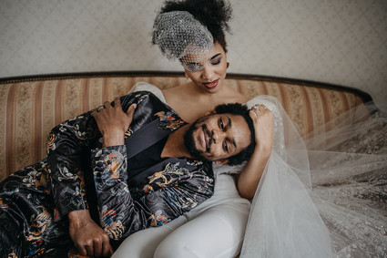 Intimate winter B&B elopement in the Hudson Valley