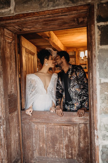 Intimate winter B&B elopement in the Hudson Valley