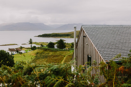 Elopement in the Scottish Highlands on the Isle of Skype