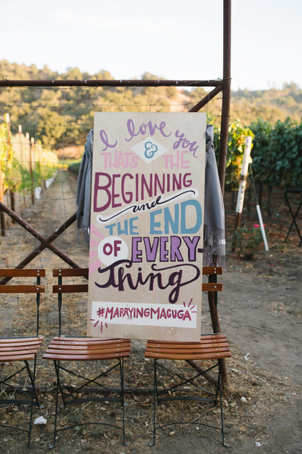 Stylish, whimsical, floral wedding at De Tierra Vineyards