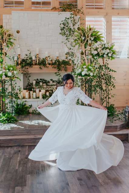 Elizabeth Leese Bridal wedding dress