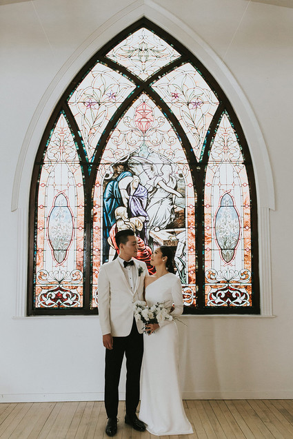 Moody minimalist spring wedding at The Ruby Street in Los Angeles