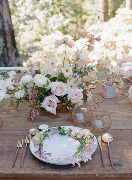 feminine garden baby shower with Casa de Perrin