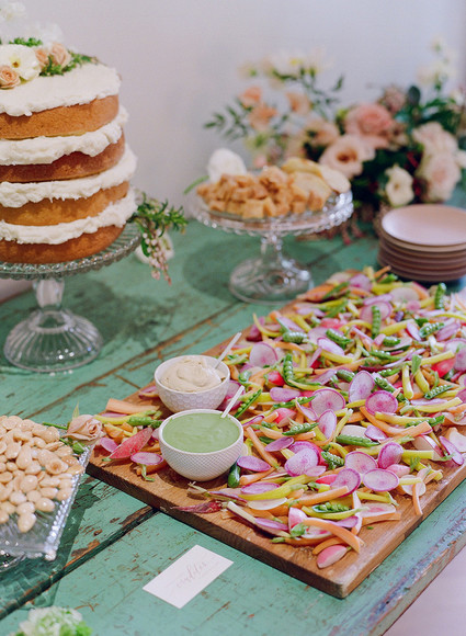 feminine garden baby shower with Casa de Perrin