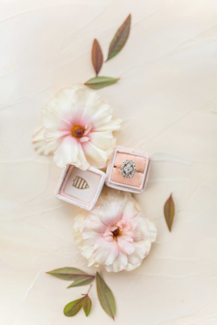 Dreamy desert elopement shoot in Las Vegas Inspiration