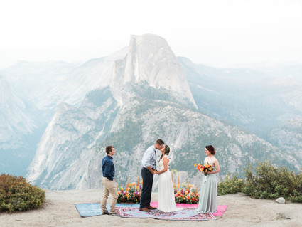 Colorful Yosemite elopement and picnic