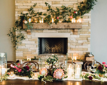 Jewel tone winter wedding at Canyonwood Ridge in Austin
