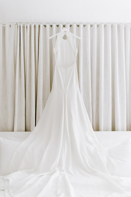 Classic modern Palm Springs wedding at the Avalon