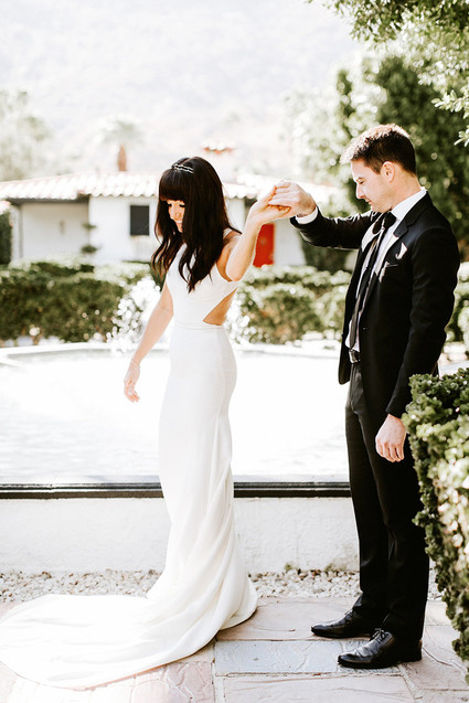 Classic modern Palm Springs wedding at the Avalon