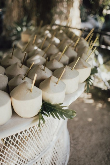 Tropical earth tone Palm Springs wedding at Colony 29