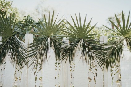 Tropical earth tone Palm Springs wedding at Colony 29