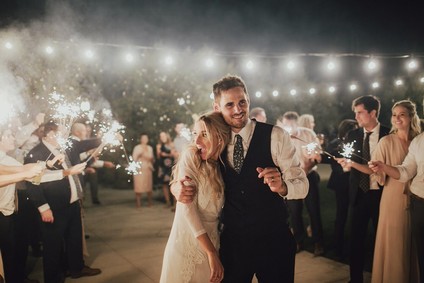 Tropical earth tone Palm Springs wedding at Colony 29