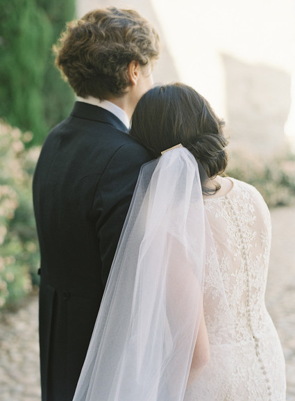 Romantic summer destination wedding in the Spanish countryside