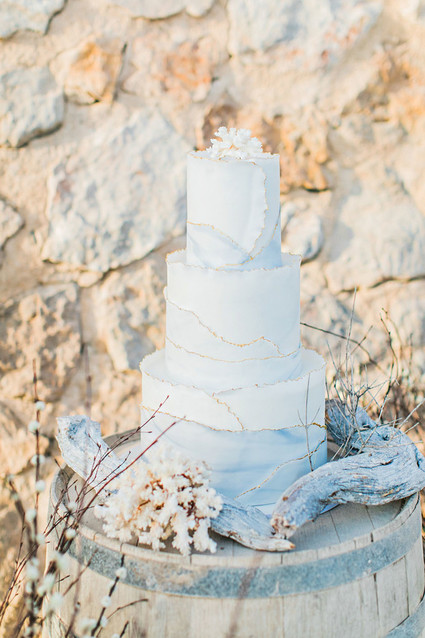 Vibrant beachy wedding editorial in Santorini