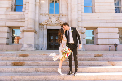 Stylish Detroit engagement photos