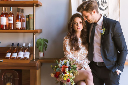 Stylish Detroit engagement photos