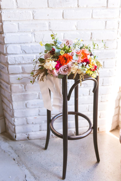 Stylish Detroit engagement photos