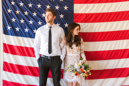 Stylish Detroit engagement photos